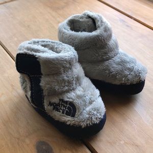 Size 2 Baby Boy North Face Crib Boots